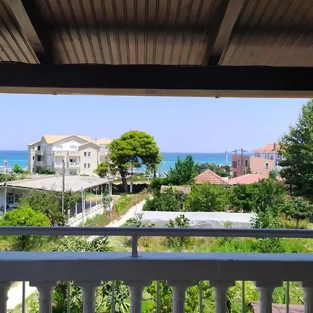 Boomerang Sea View Апартаменты