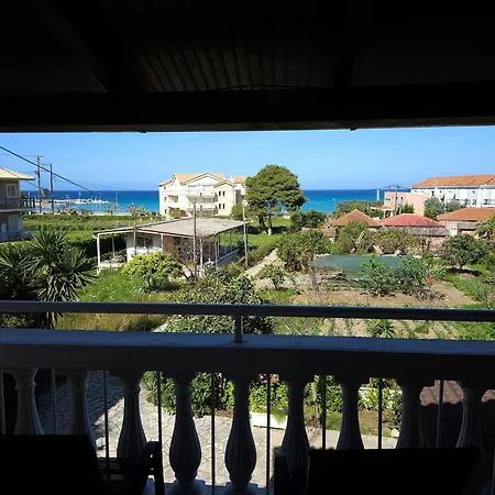 Апартаменты Boomerang Sea View *