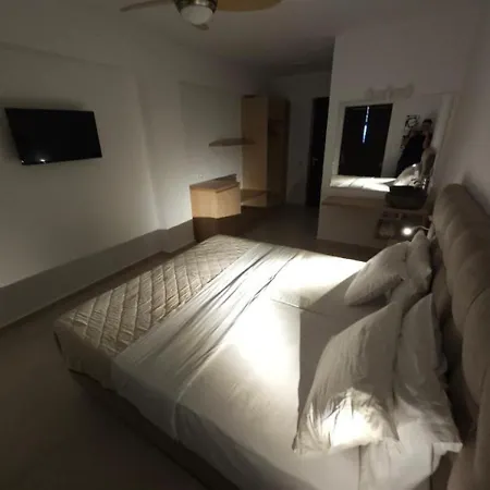 Апартаменты Boomerang Sea View